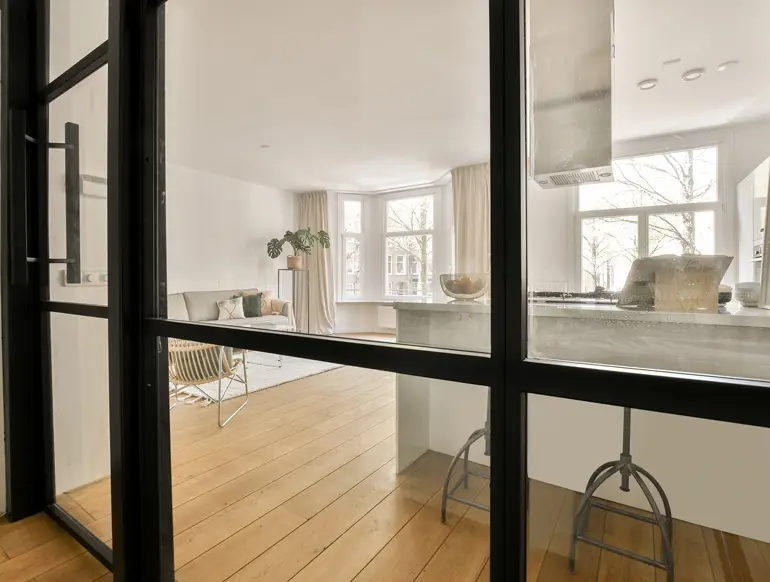 Ventanas y cerramientos de aluminio en Barcelona con Rennova